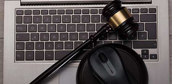 Συκοφαντική δυσφήμηση τελούμενη δια του διαδικτύου 